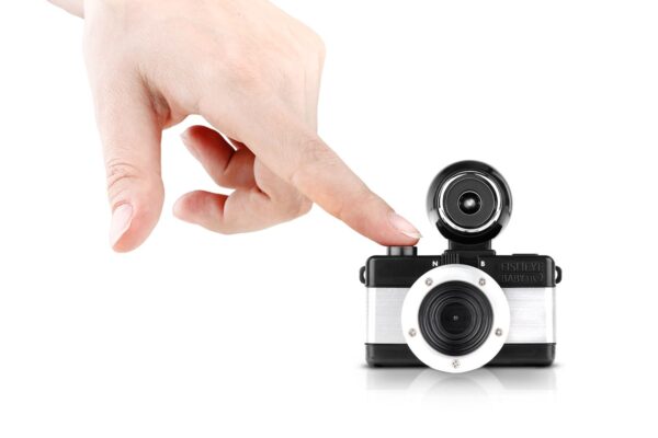 Aparat foto - Fisheye Baby - Metal Black | Lomography
