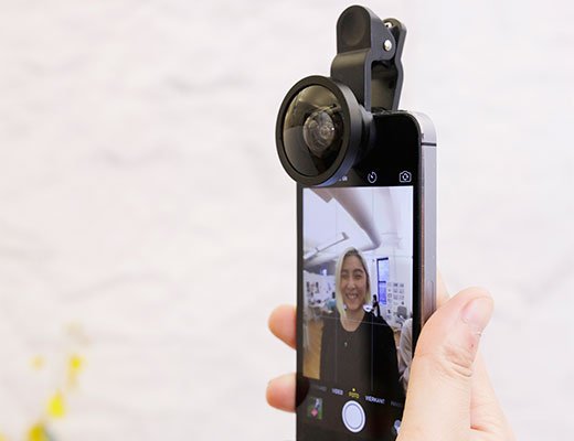 Lentila cu unghi larg pentru selfie | Kikkerland Lentila cu unghi larg pentru selfie | Kikkerland