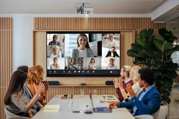 Videoproiector Optoma ZH462